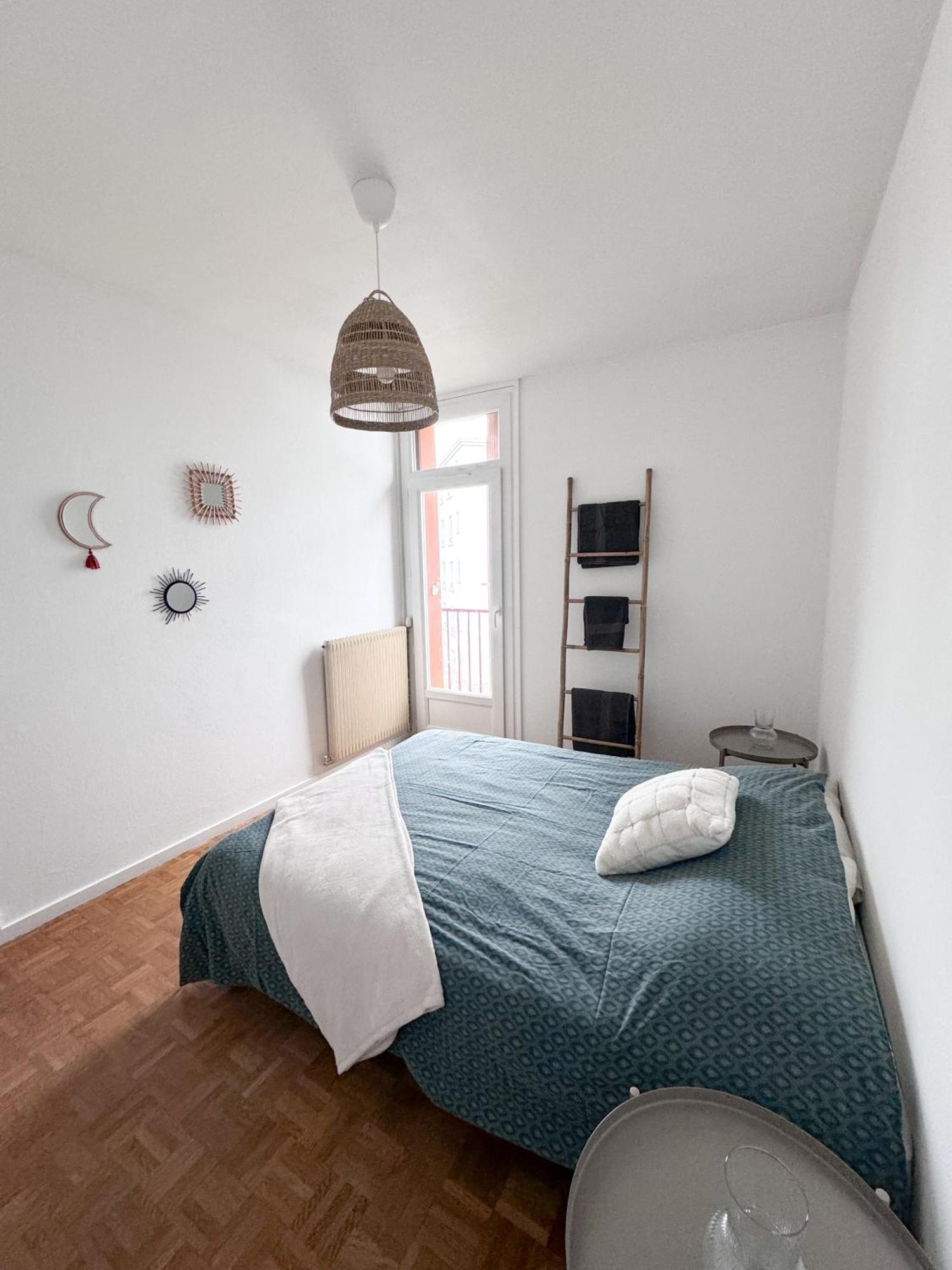 Appartement Vue Parc Montjuzet Avec Garage