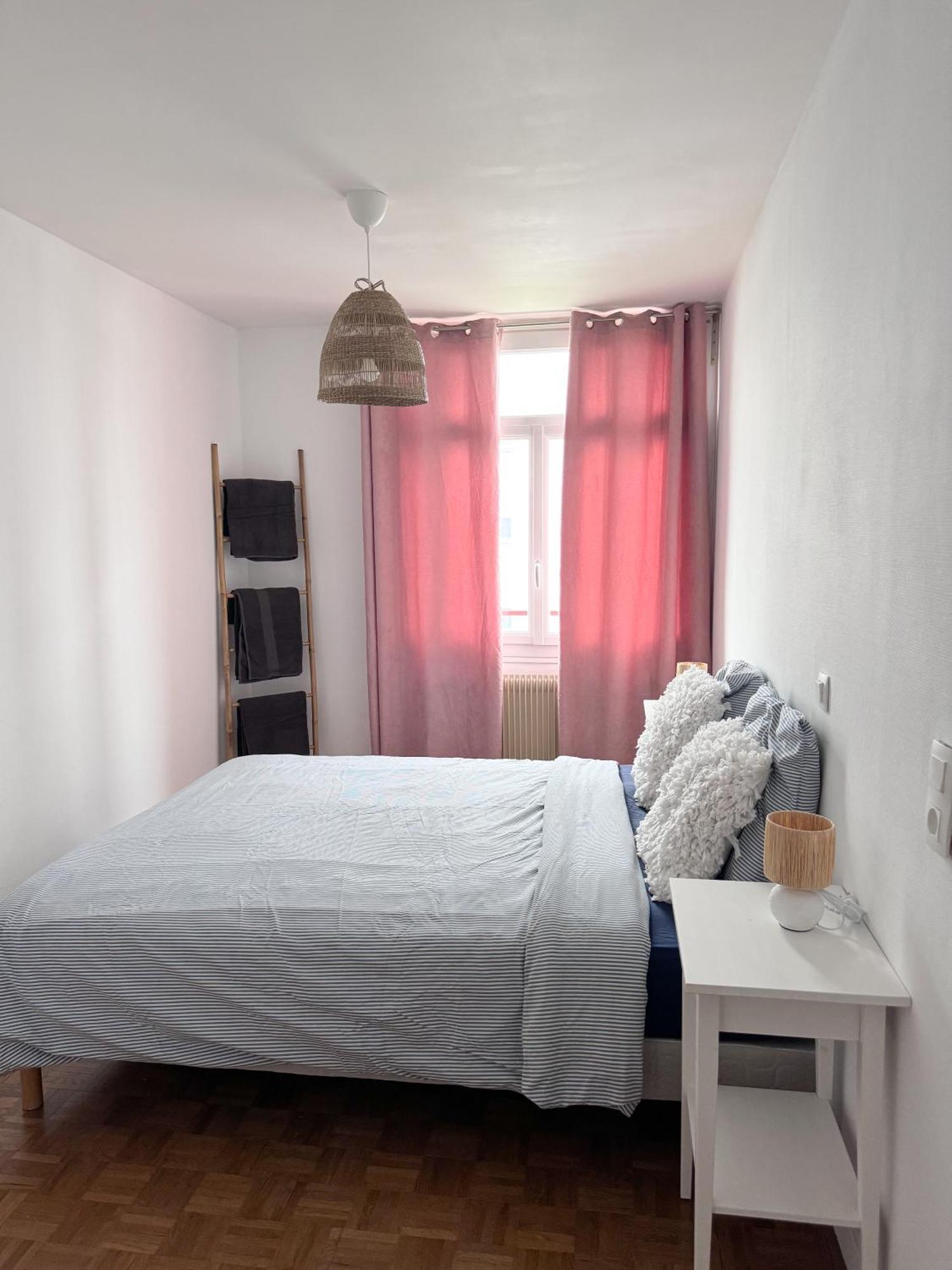 Apartment Vue Parc Montjuzet Avec Garage *